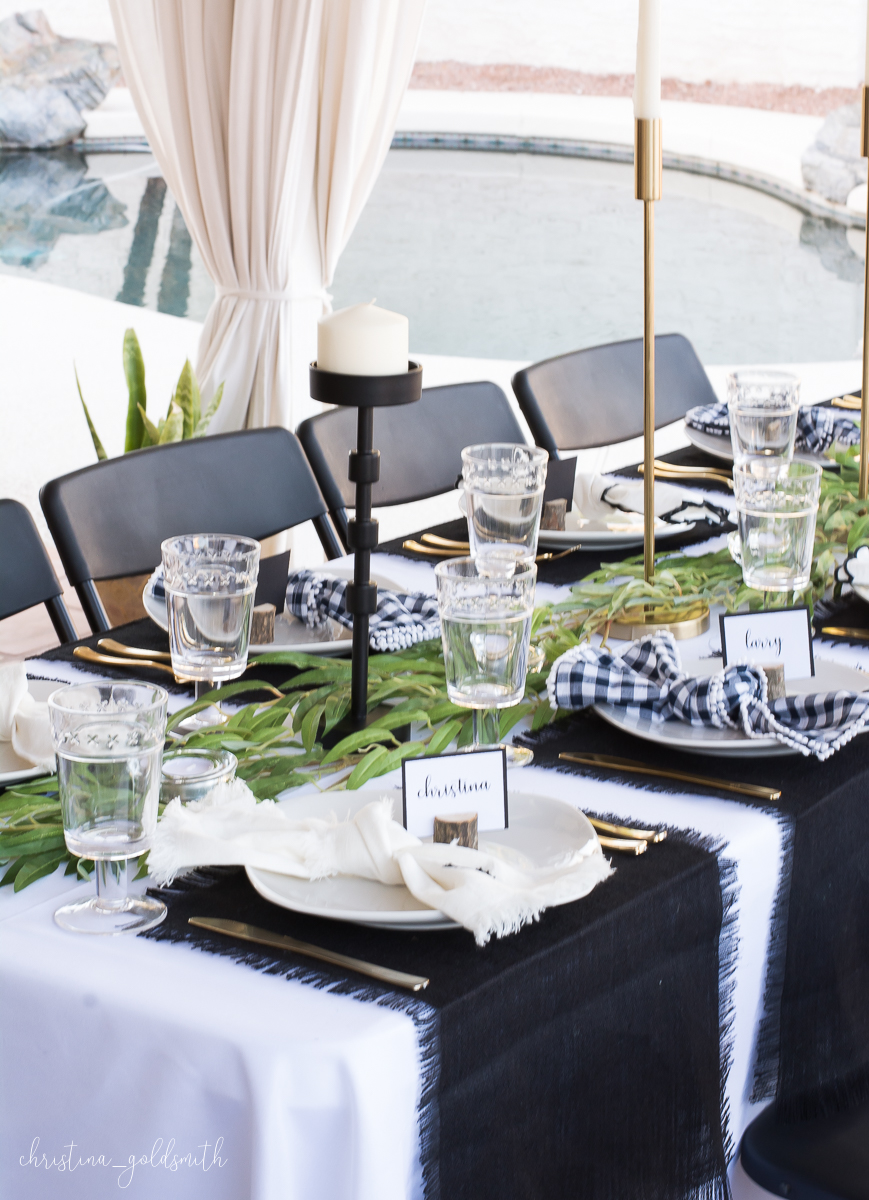  Modern Black + White Thanksgiving Tablescape