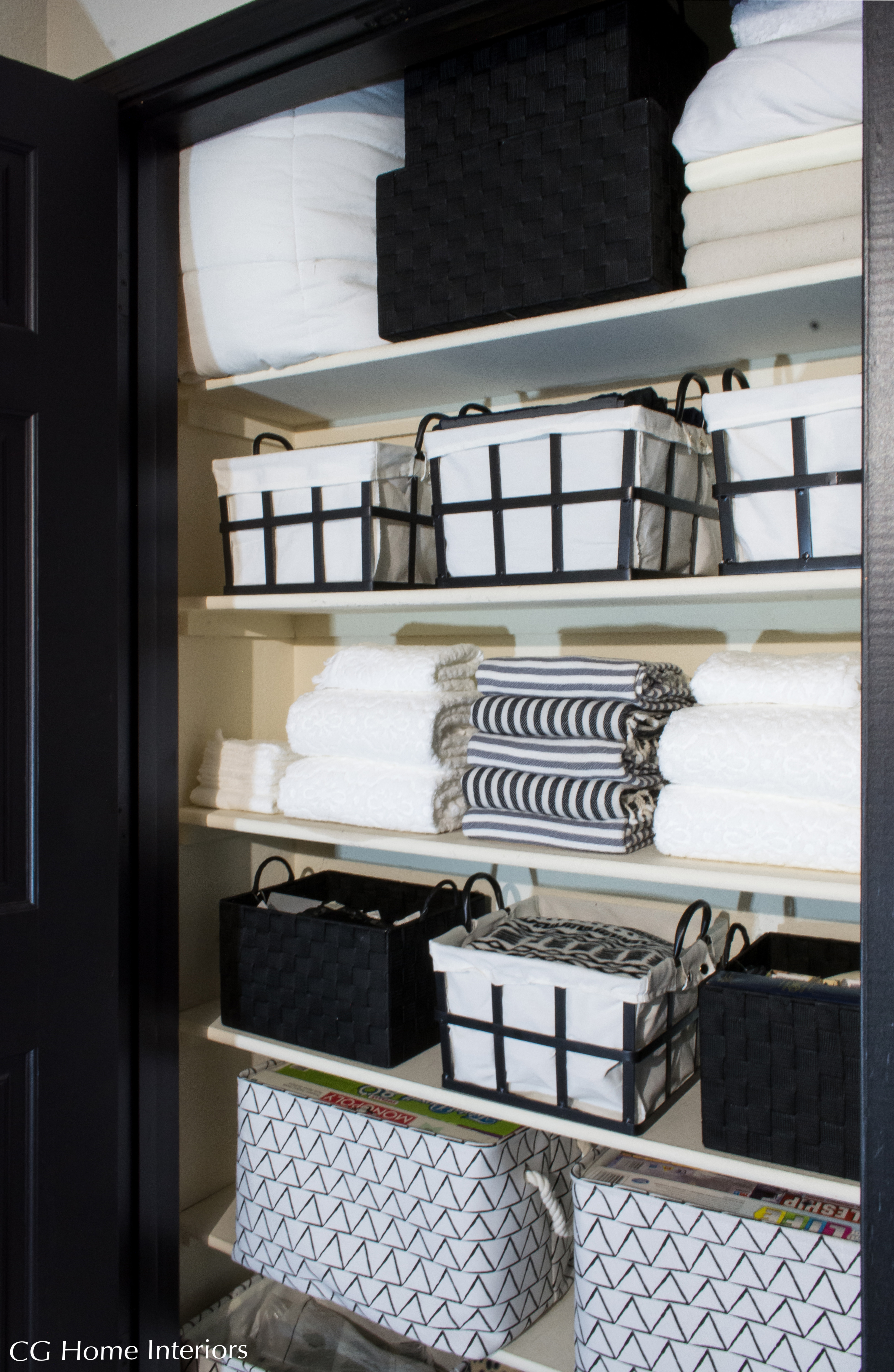 How to Organize, style and declutter your linen closet