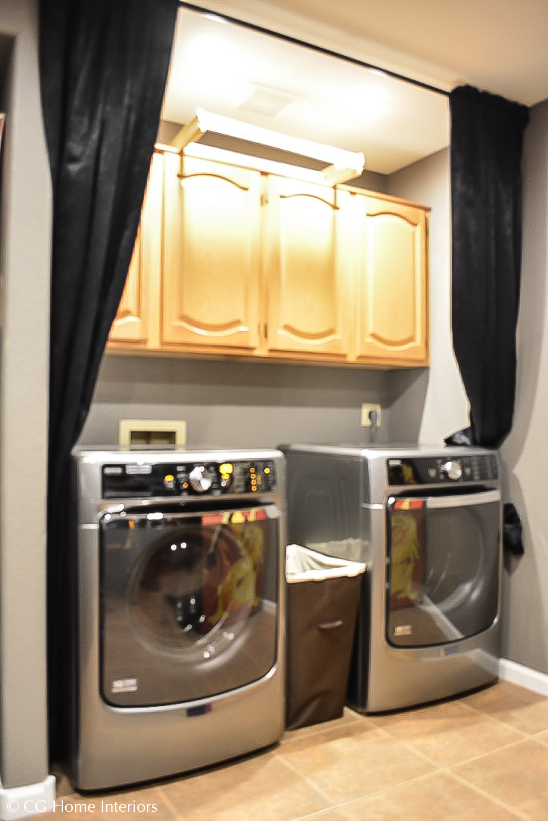 Small Laundry Room Budget Makeover BEFORE