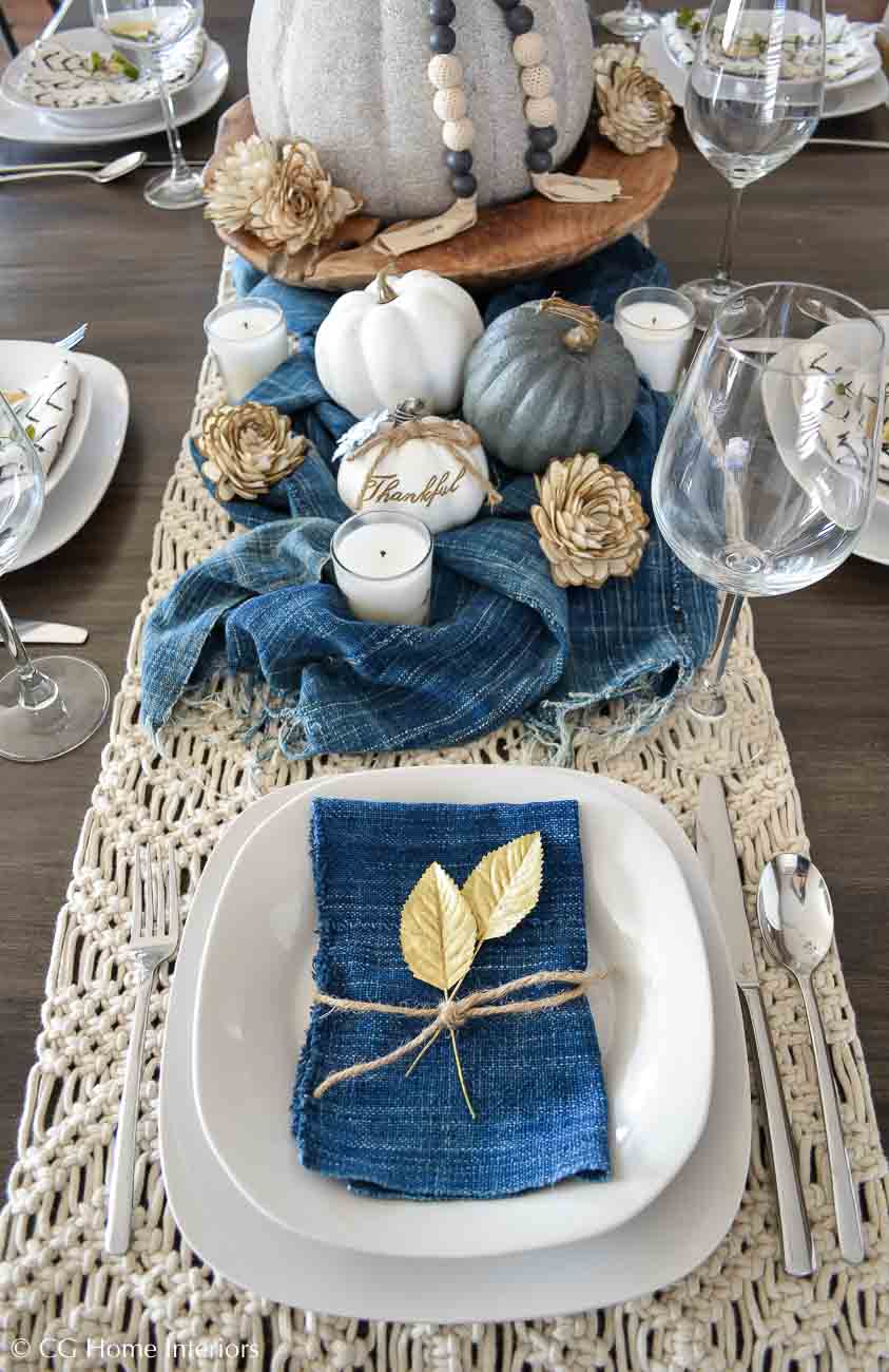 Simple Thanksgiving Tablescape Centerpiece